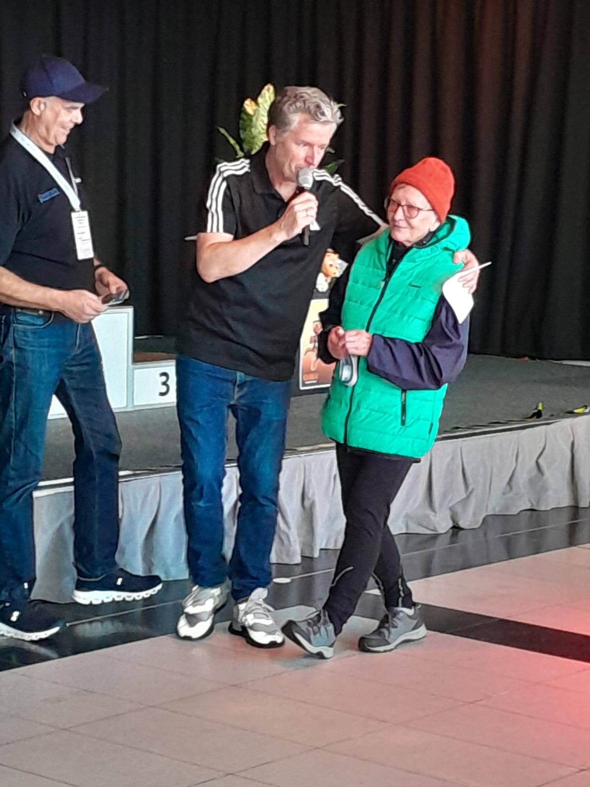 Das Alter spielt beim Lauftreff Bürgerpark Bremerhaven keine Rolle und Motivation liefert eine fast 90 jährige Teilnehmerin